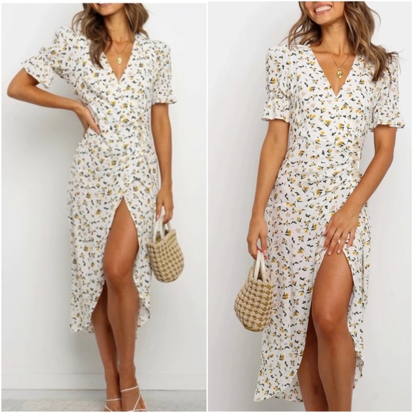 Dresses & Skirts - Boho vneck front split floral print dress 60's